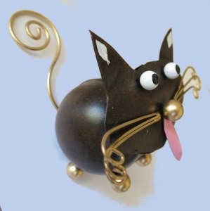 METAL CAT STATUE