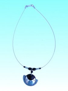 Collier lune argentée