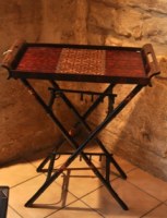 Table pliante avec plateau batik javanais 69x 40 cm H 79 cm