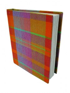 carnet madras 20.5 x15.5 cm recouvert de madras coton