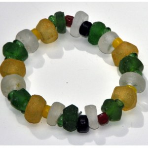 Bracelet en verre recyclé dépoli tons jaune, blanc, vert extensible