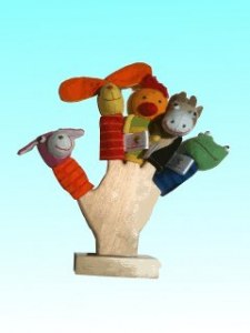 Lot marionnettes à doigts (2662)+ main en albizia(2844)