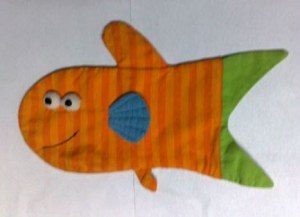 OVEN GLOVE WITH FISH DESIGN 24 x20 cm