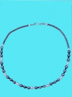 Collier perles argentées et noires